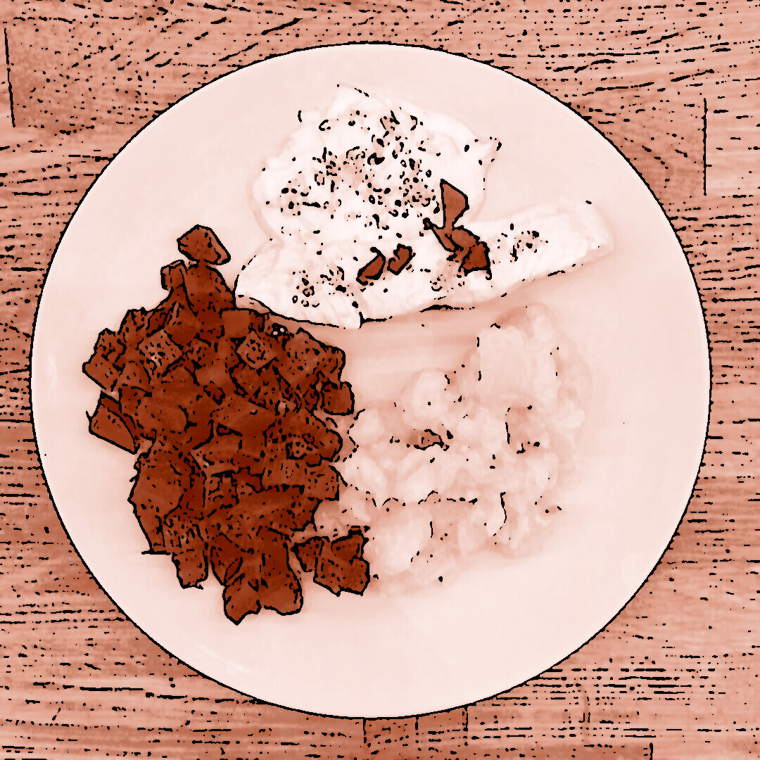 Teller mit gedämpftem Lachsfilet, garniert mit Koriander und Sesam, serviert mit Joghurt-Koriander-Dipp, gewürfeltem Rote-Bete-Salat mit Dill sowie warmem Kartoffelsalat.
